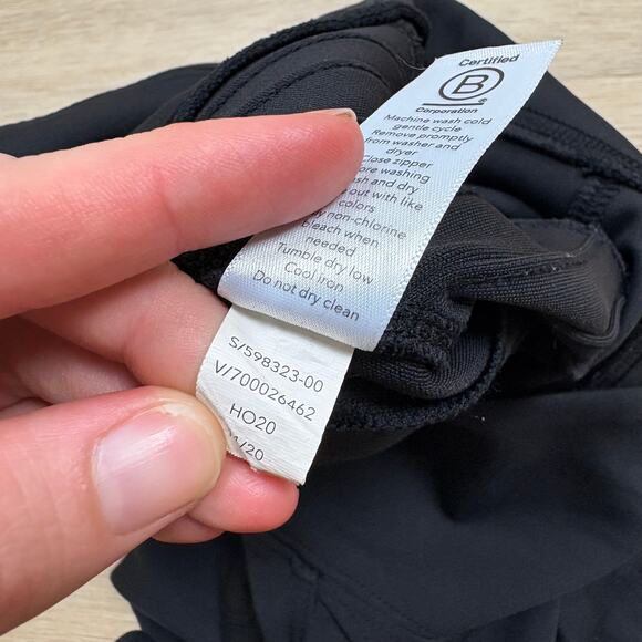 Athleta Delancey Motto Tight Women’s M Color Black - Picture 5 of 9